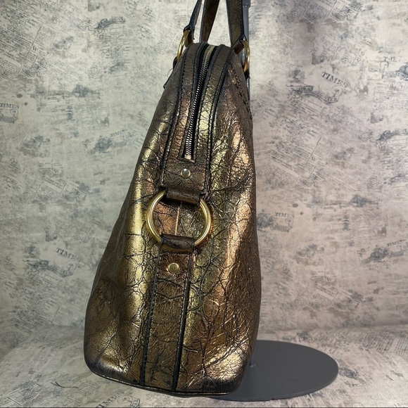 Yves Saint Laurent Rive Gauche Textured Leather Large Muse Tote - Picture 5 of 16